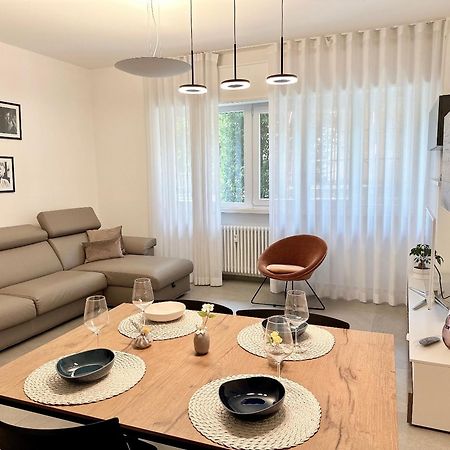 Como Charme Apartment Bagian luar foto